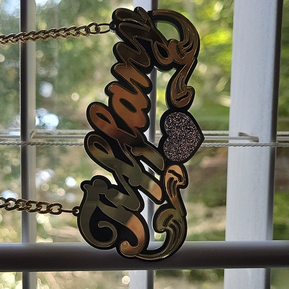 Acrylic Cut "Tiffany" Nameplate - Picture 3 of 6